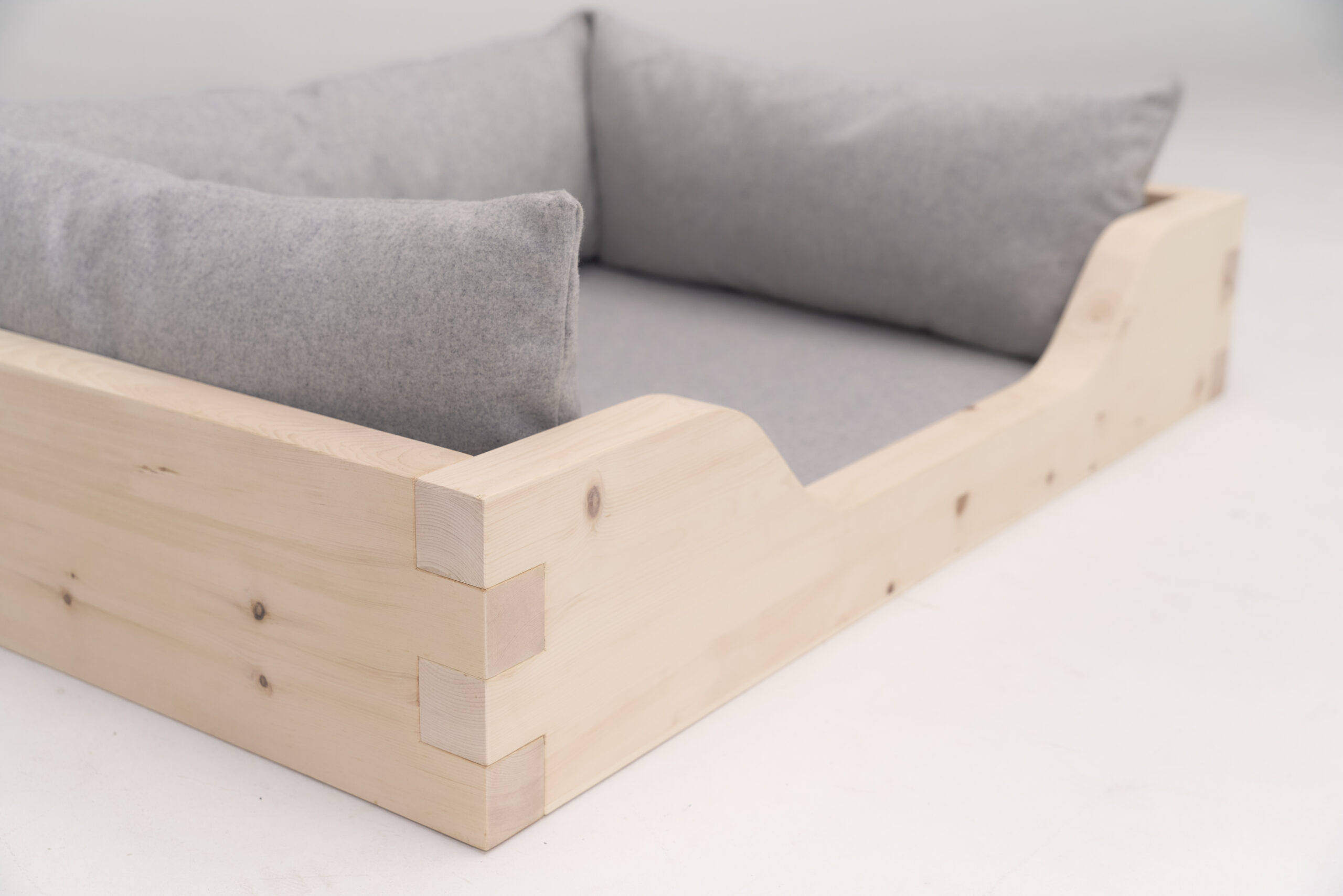 Zirben Hundebett mit Tiroler Lodenstoff – Bild 4